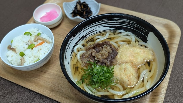 但馬牛鶏天うどんセット